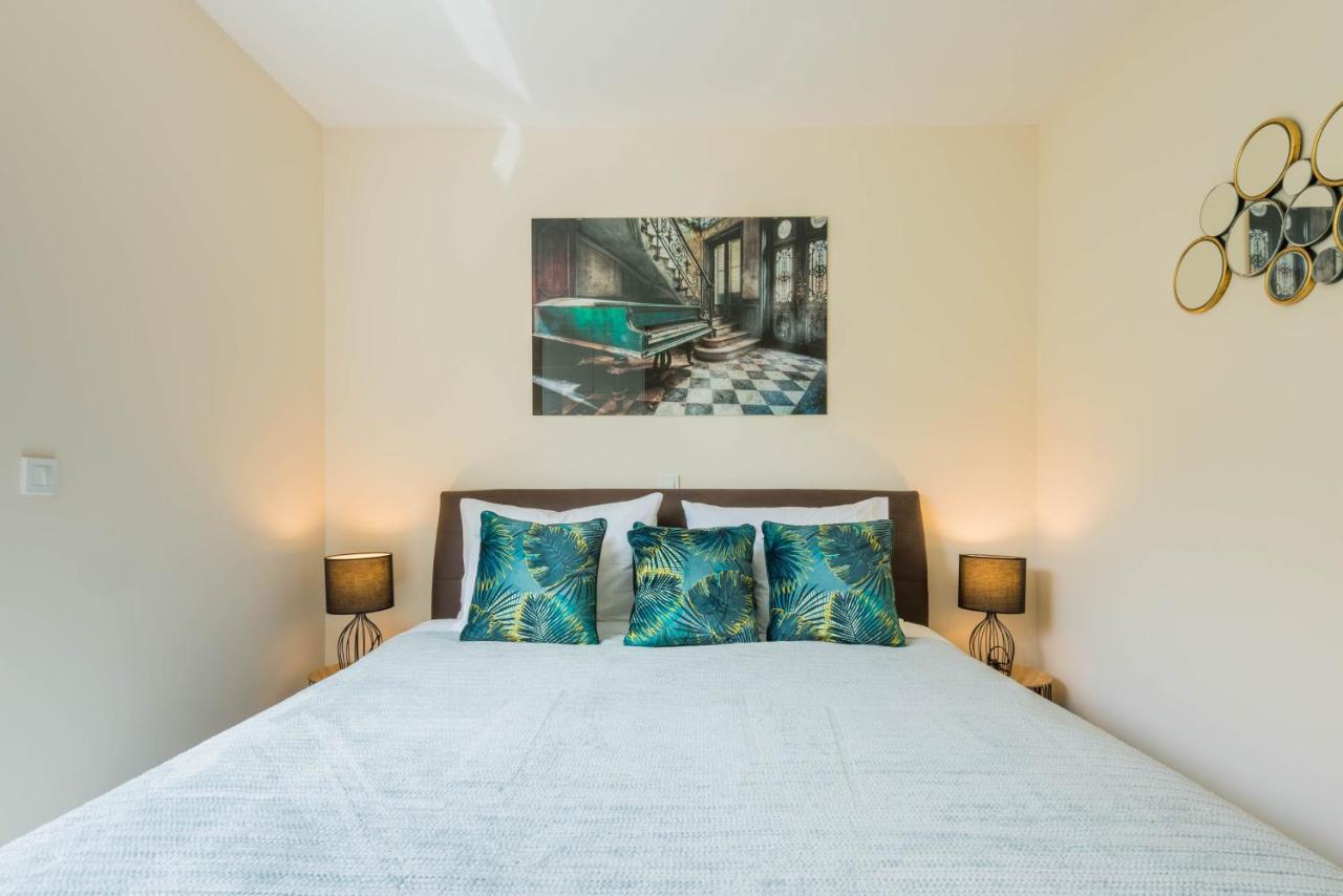 Apartment Olijfboom ดูกีรัท ภายนอก รูปภาพ