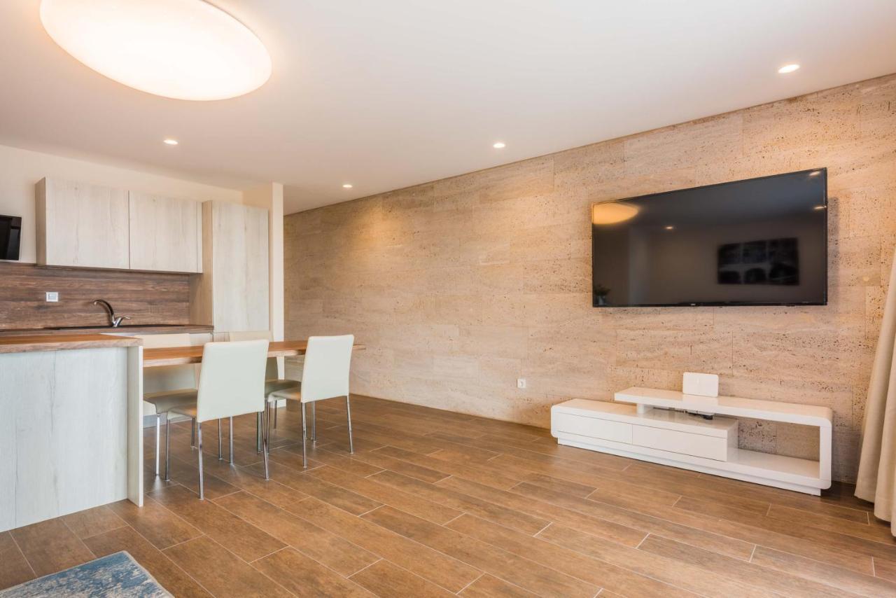 Apartment Olijfboom ดูกีรัท ภายนอก รูปภาพ