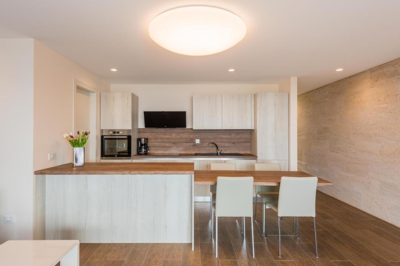 Apartment Olijfboom ดูกีรัท ภายนอก รูปภาพ