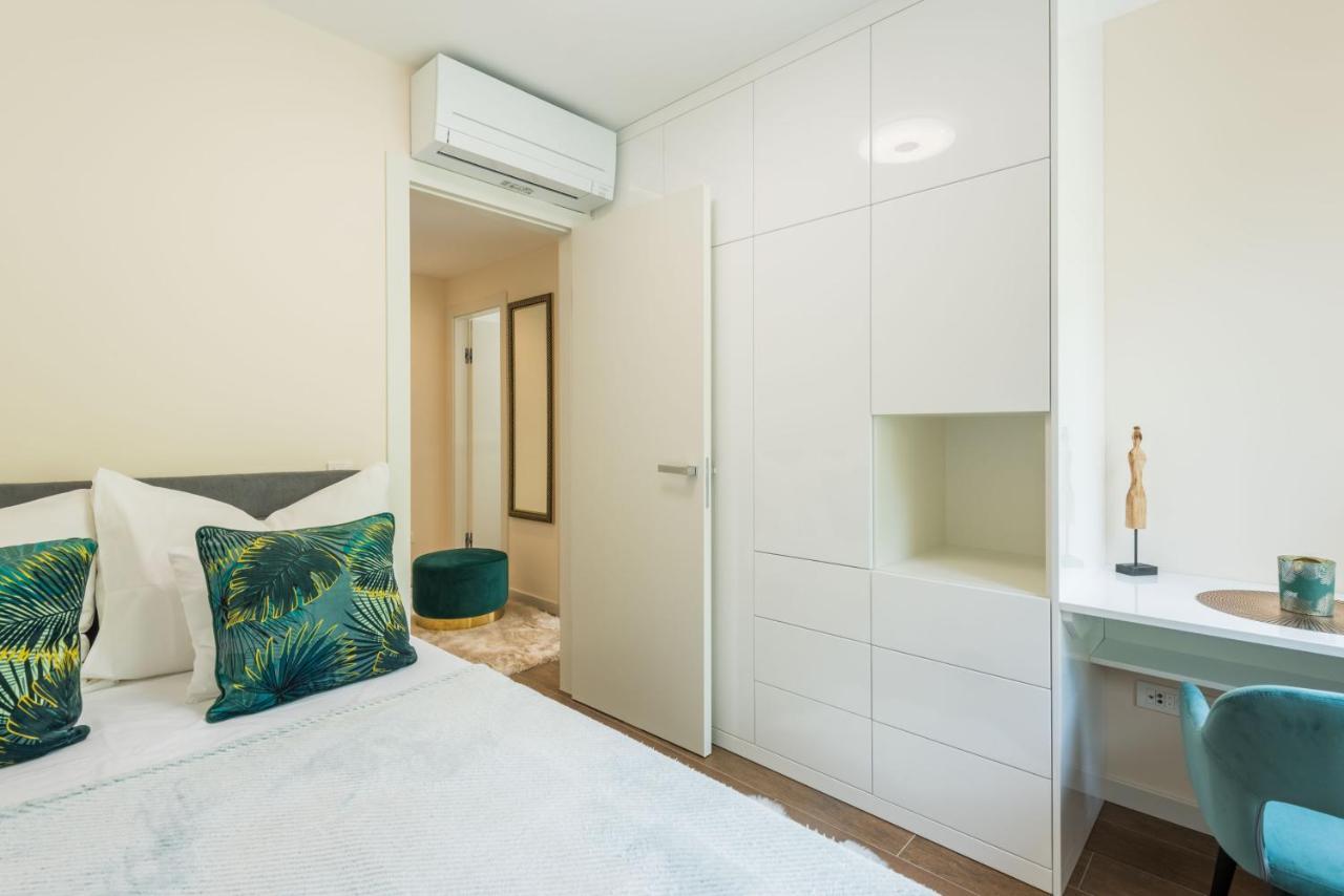 Apartment Olijfboom ดูกีรัท ภายนอก รูปภาพ
